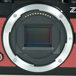 Nikon Z fc ボディ ブラック プレミアムエクステリア張替済み Nikon Z fc ボディ ブラック プレミアムエクステリア張替済み