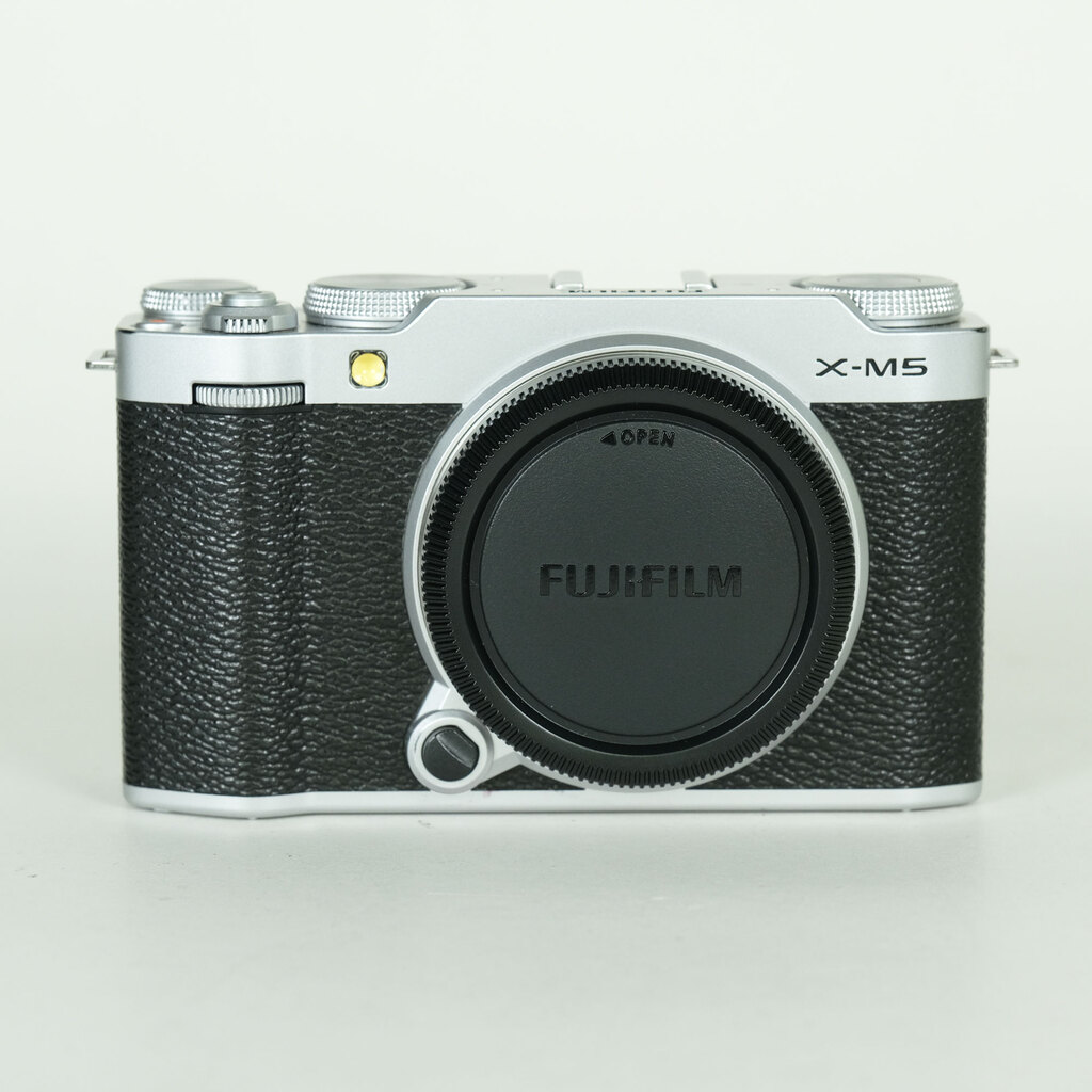 FUJIFILM X-M5の出品 | ONE SCENE（ワンシーン）