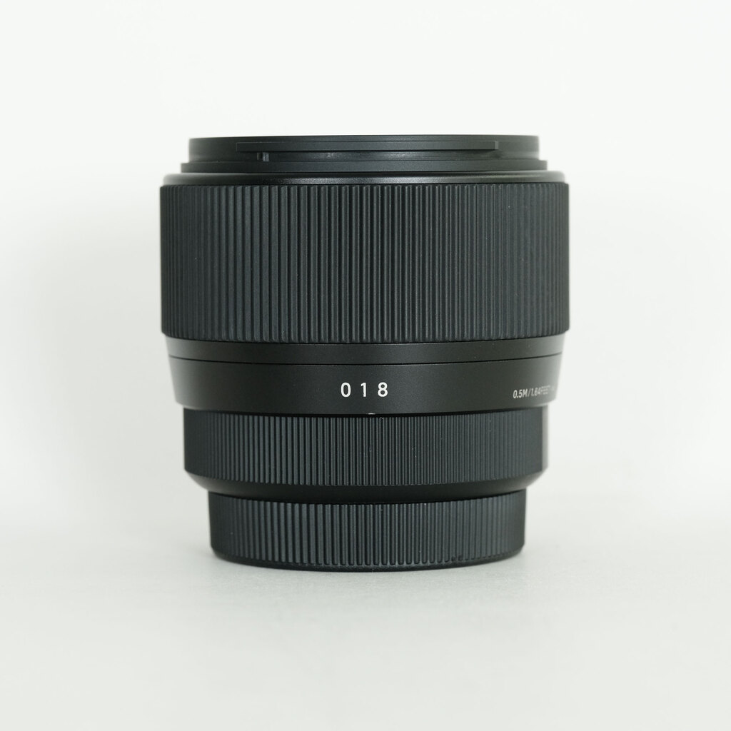 SIGMA 56mm F1.4 DC DN｜Contemporary [マイクロフォーサーズ用]