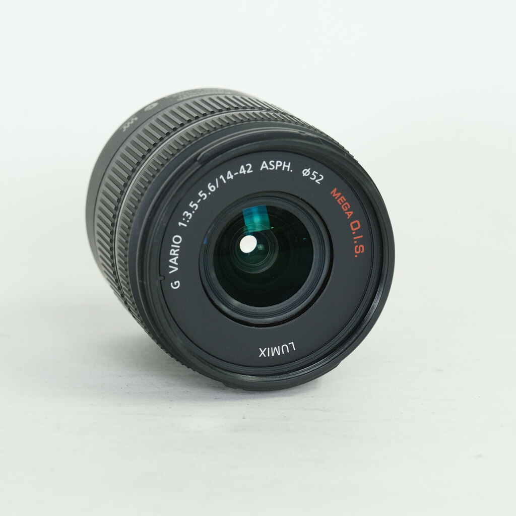 Panasonic LUMIX G 14-42mm F3.5-5.6 ASPH. MEGA O.I.S. H-FS014042 Panasonic LUMIX G 14-42mm F3.5-5.6 ASPH. MEGA O.I.S. H-FS014042