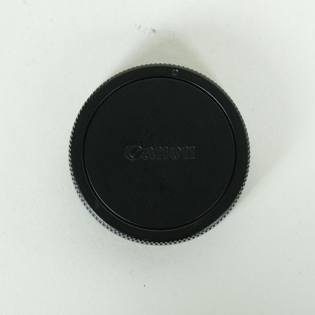 Canon EF-M22mm F2 STM