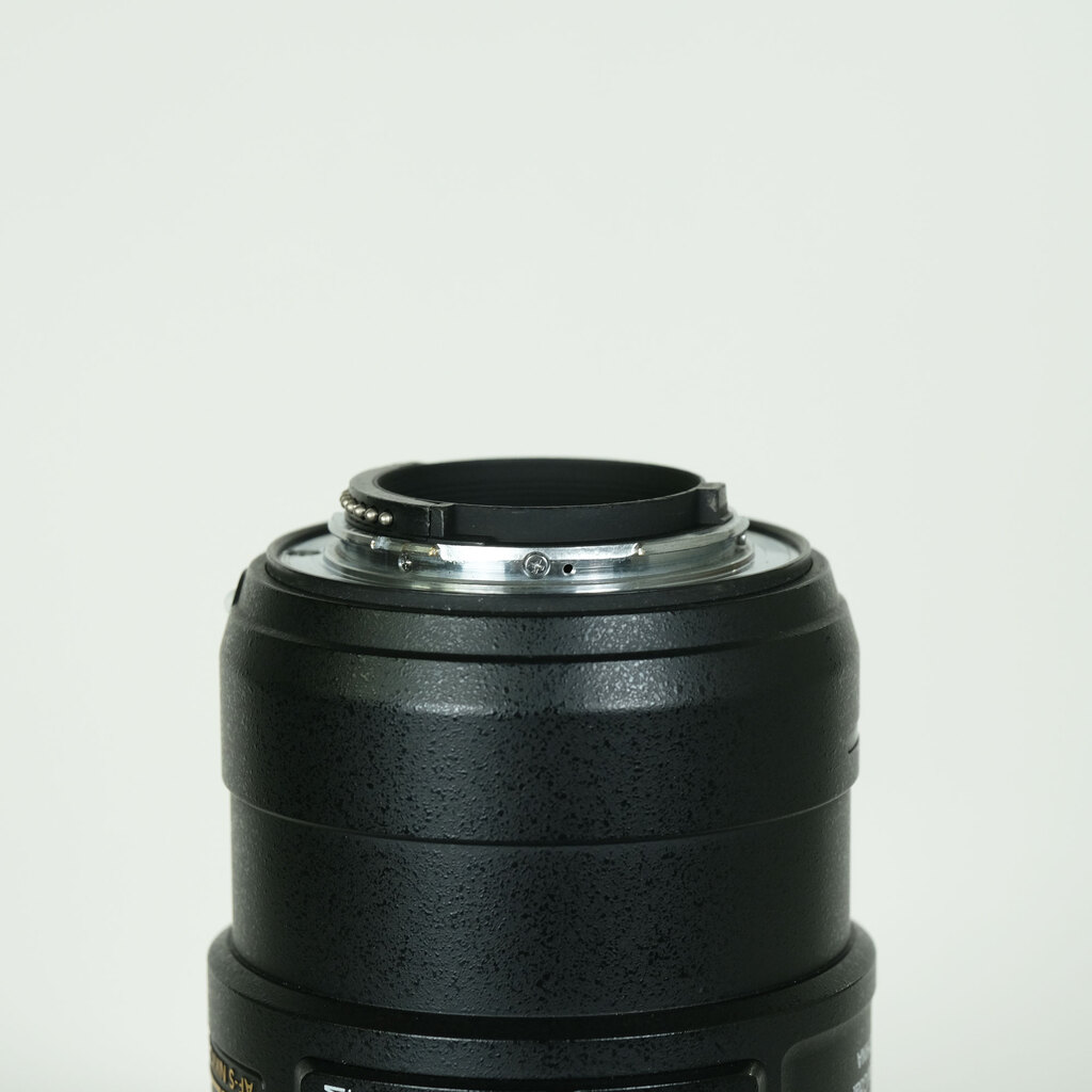 Nikon AF-S NIKKOR 300mm f/4E PF ED VR