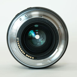 Canon RF24mm F1.8 MACRO IS STM