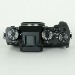 FUJIFILM X-T4