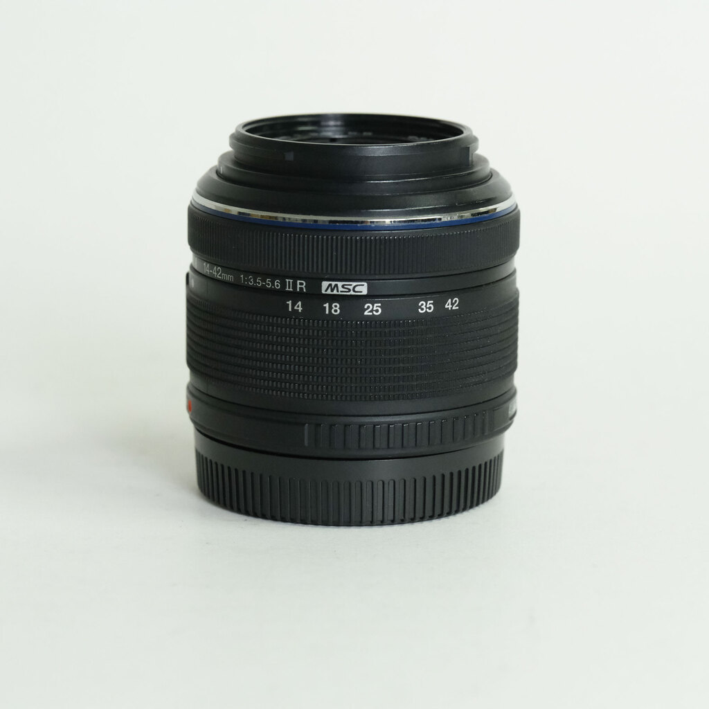 OLYMPUS M.ZUIKO DIGITAL 14-42mm F3.5-5.6IIR ブラック