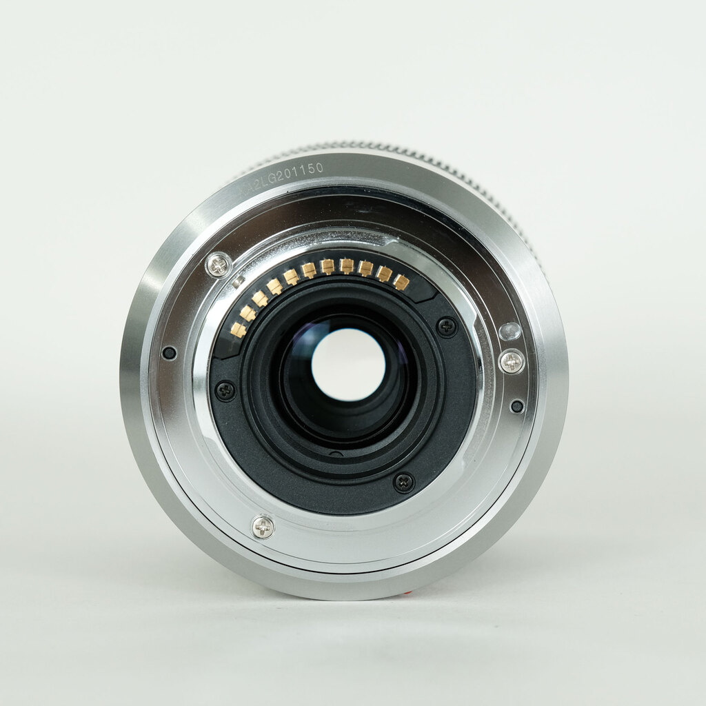 Panasonic LUMIX G VARIO 45-150mm / F4.0-5.6 ASPH. / MEGA O.I.S.の