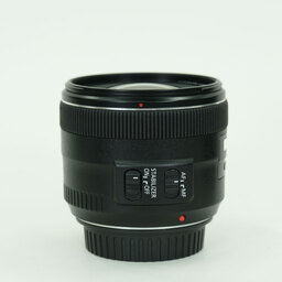 Canon EF35mm F2 IS USM Canon EF35mm F2 IS USM