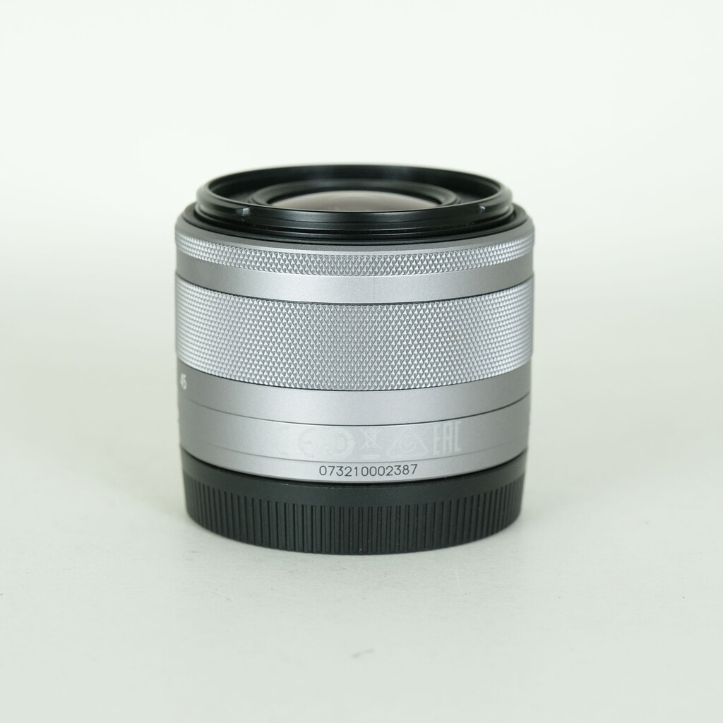 Canon EF-M15-45mm F3.5-6.3 IS STM