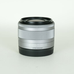 Canon EF-M15-45mm F3.5-6.3 IS STM