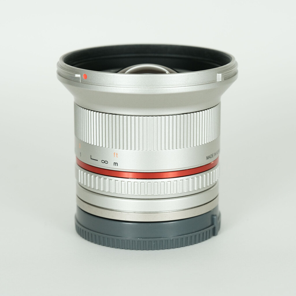 SAMYANG 12mm F2.0 NCS CS (ソニーE用) シルバー