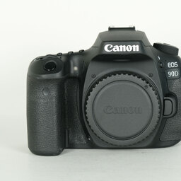 Canon EOS 90D