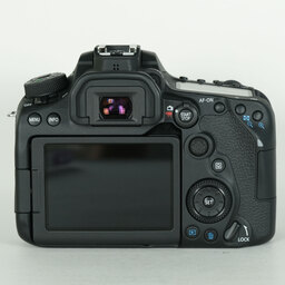 Canon EOS 90D