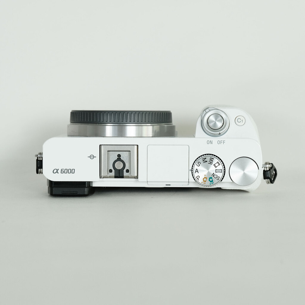 SONY α6000（ILCE-6000）
