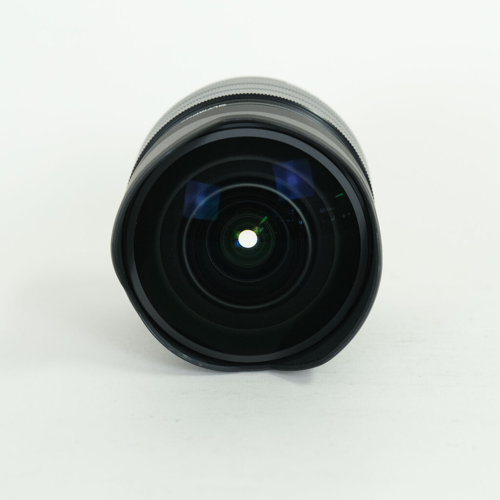 OLYMPUS M.ZUIKO DIGITAL ED 8mm F1.8 Fisheye PRO