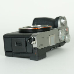SONY α7C II（ILCE-7CM2）