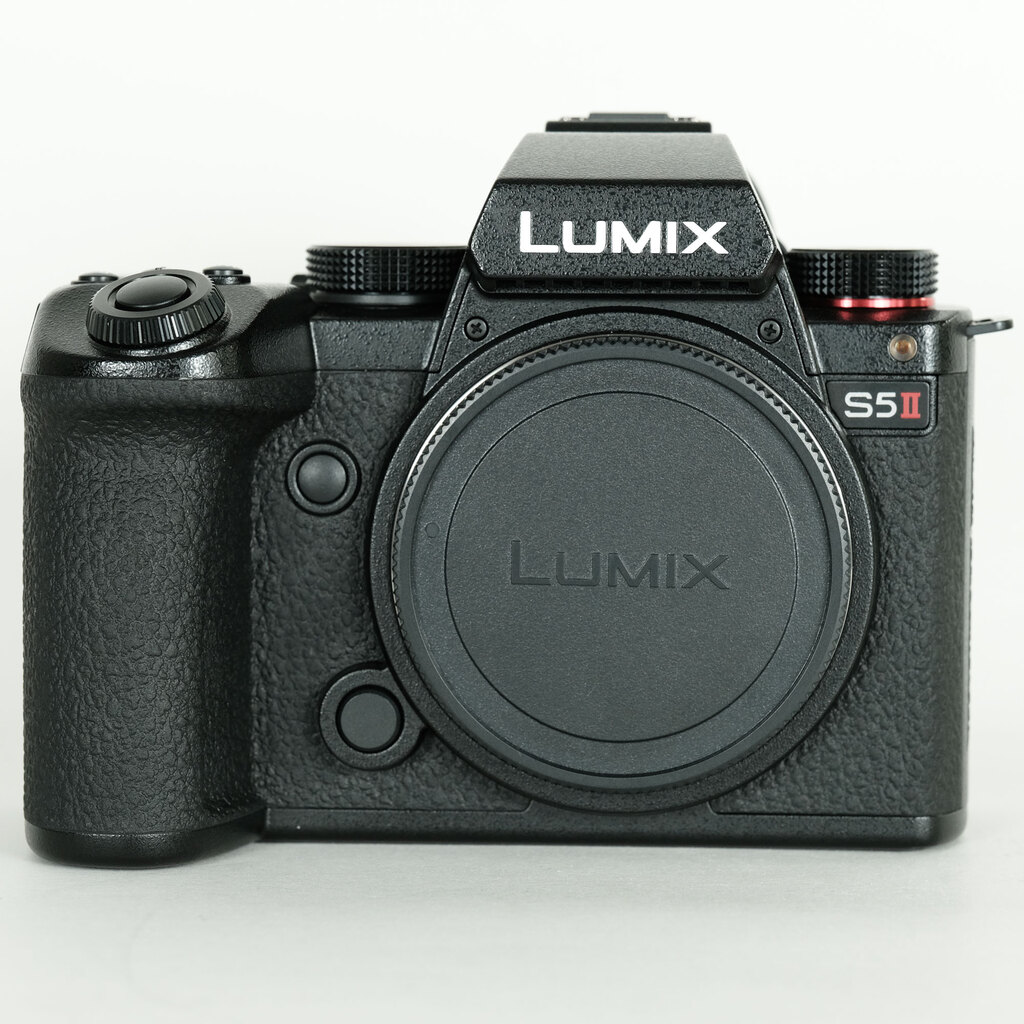 Panasonic LUMIX S5II DC-S5M2 Panasonic LUMIX S5II DC-S5M2