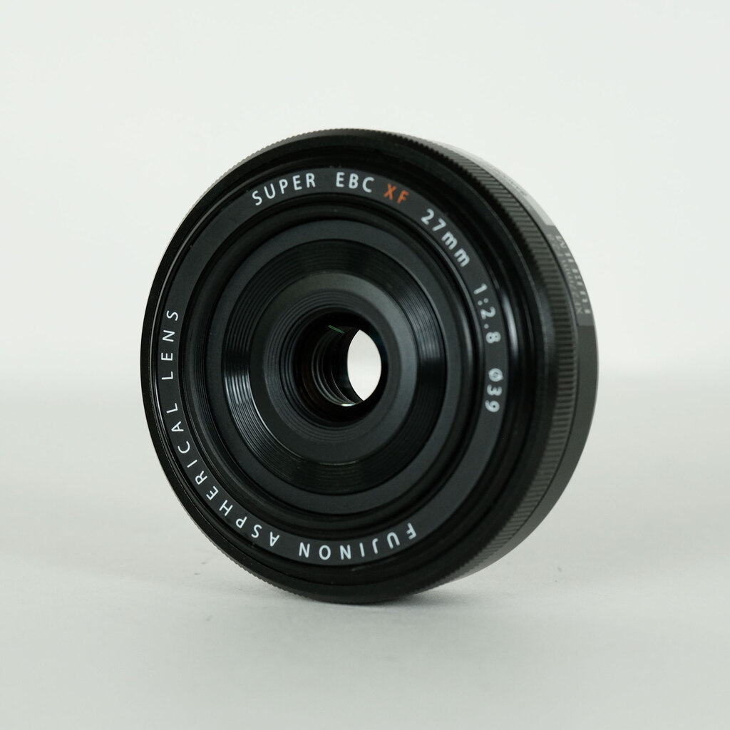 FUJIFILM XF27mmF2.8