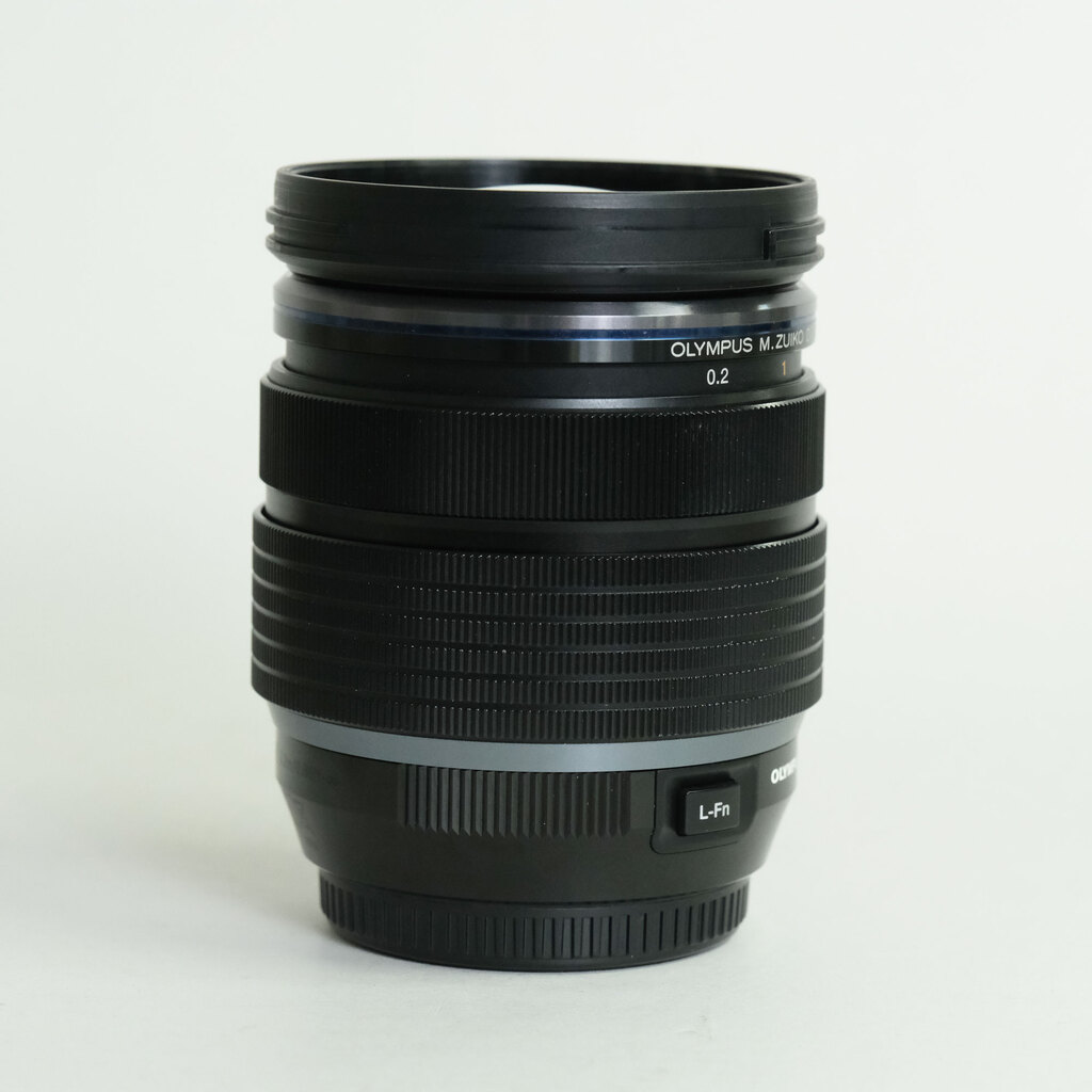 OLYMPUS M.ZUIKO DIGITAL ED 12-40mm F2.8 PRO