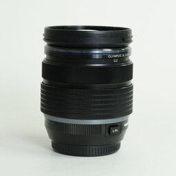 OLYMPUS M.ZUIKO DIGITAL ED 12-40mm F2.8 PRO