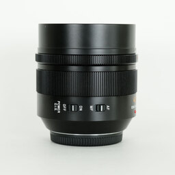 Panasonic LEICA DG NOCTICRON 42.5mm / F1.2 ASPH. / POWER O.I.S.