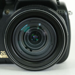 OLYMPUS CAMEDIA SP-570UZ