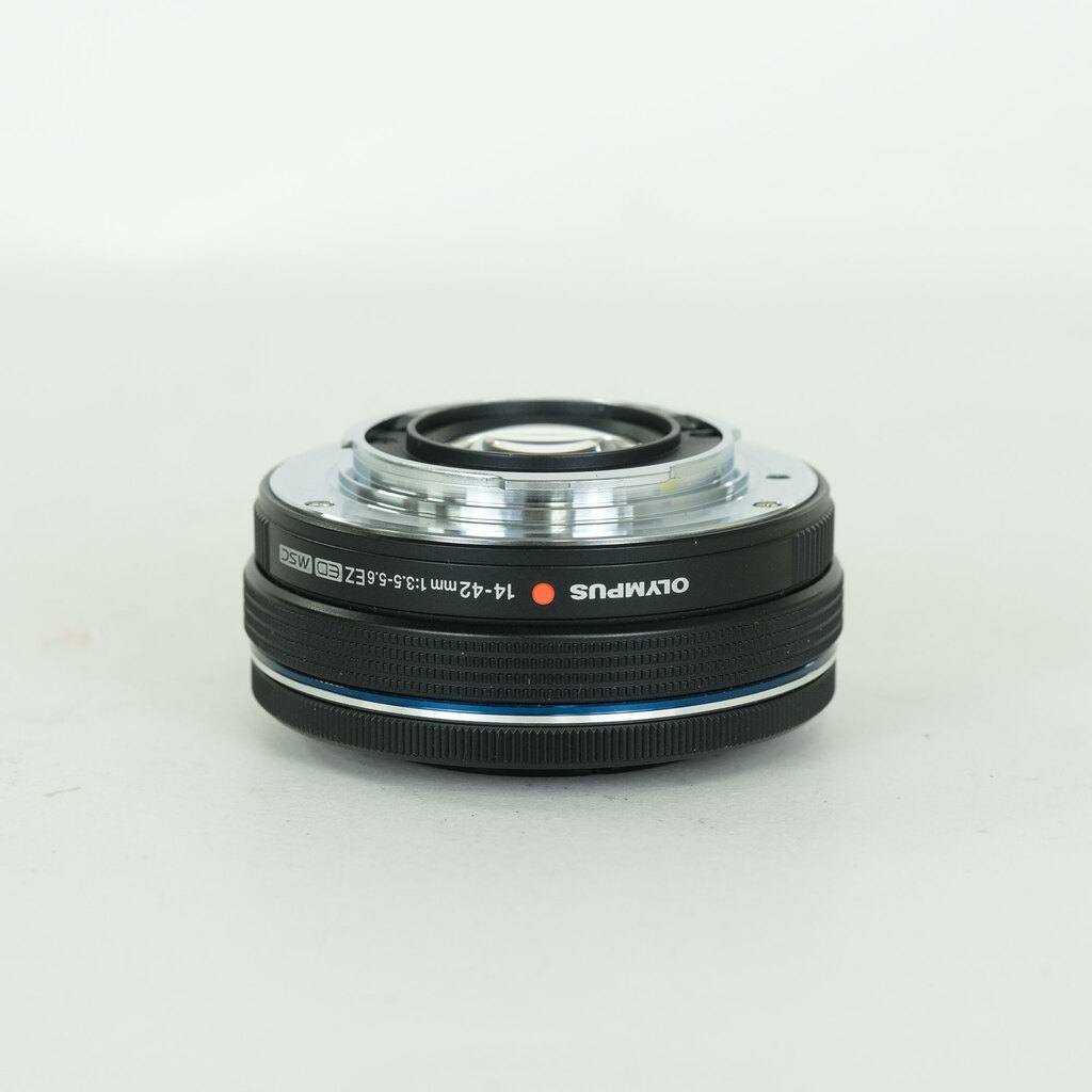 OLYMPUS M.ZUIKO DIGITAL ED 14-42mm F3.5-5.6 EZ ブラック