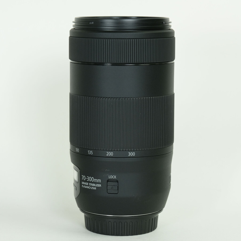 Canon EF70-300mm F4-5.6 IS II USM Canon EF70-300mm F4-5.6 IS II USM