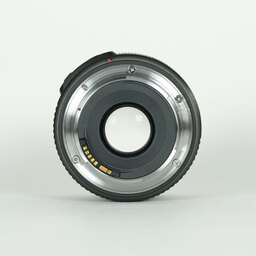 Canon EF35mm F2 IS USM Canon EF35mm F2 IS USM