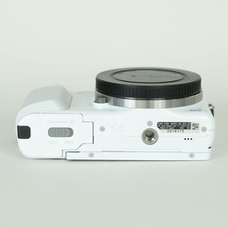 SONY α NEX-3N ボディ ホワイト SONY α NEX-3N ボディ ホワイト