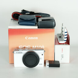 Canon EOS M100