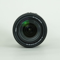 Nikon AF-S DX NIKKOR 18-140mm F3.5-5.6G ED VR