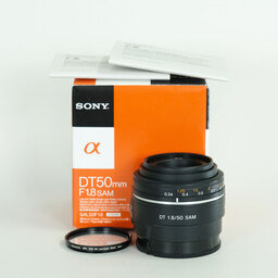 SONY DT 50mm F1.8 SAM SAL50F18