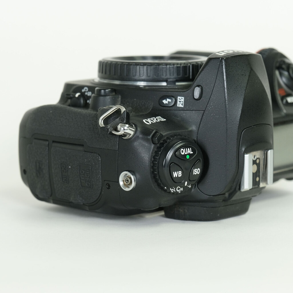 Nikon D200 ボディ Nikon D200 ボディ