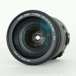 SIGMA 17-50mm F2.8 EX DC OS HSM (キヤノンEF用)