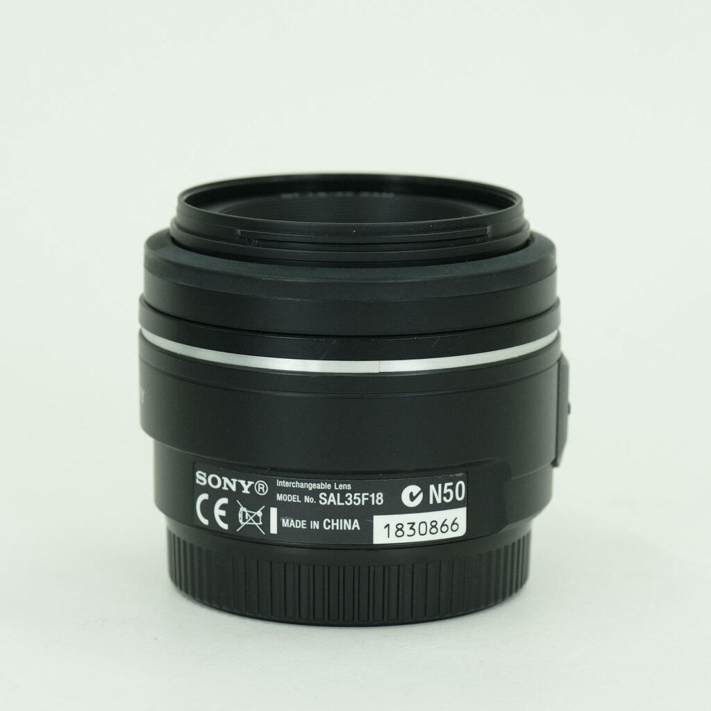 SONY DT 35mm F1.8 SAM SAL35F18 SONY DT 35mm F1.8 SAM SAL35F18