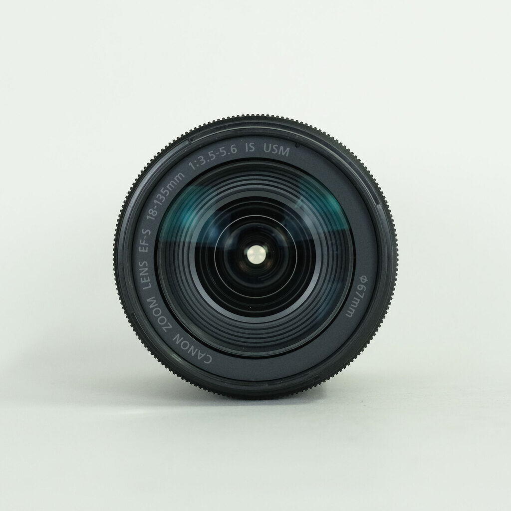 Canon EF-S18-135mm F3.5-5.6 IS USM