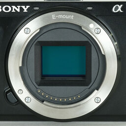 SONY α6100（ILCE-6100）