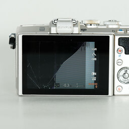 OLYMPUS PEN Lite E-PL7 ボディ シルバー