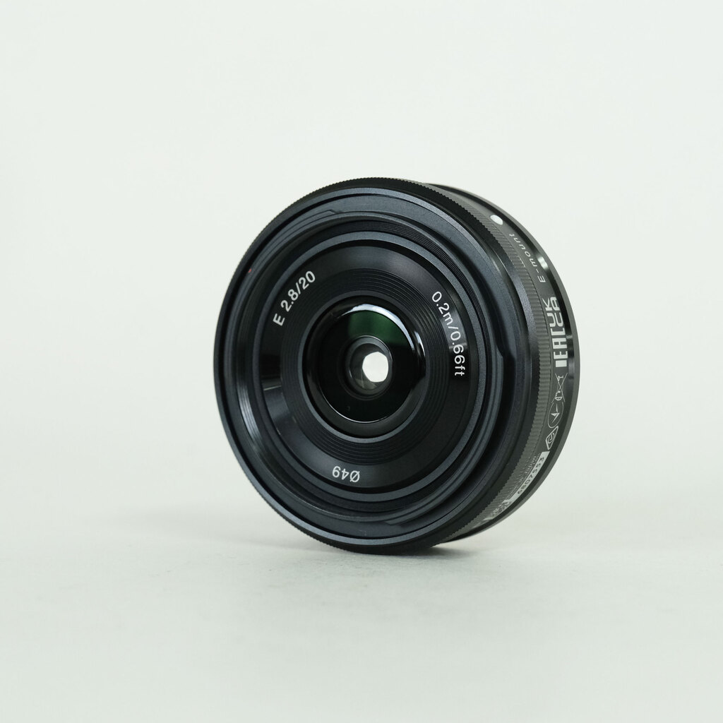 SONY E 20mm F2.8 SEL20F28