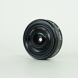 SONY E 20mm F2.8 SEL20F28