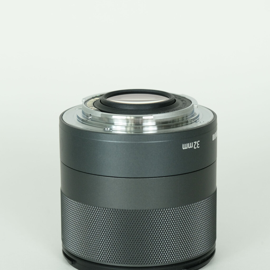 Canon EF-M32mm F1.4 STMの出品 | ONE SCENE（ワンシーン）