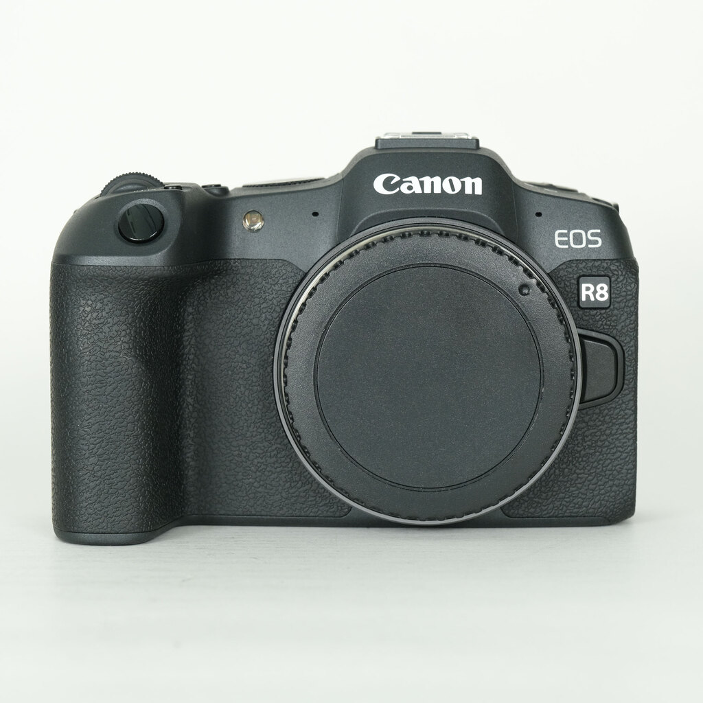 Canon EOS R8 [�{�f�B]