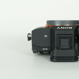SONY α7 IV(ILCE-7M4) SONY α7 IV(ILCE-7M4)