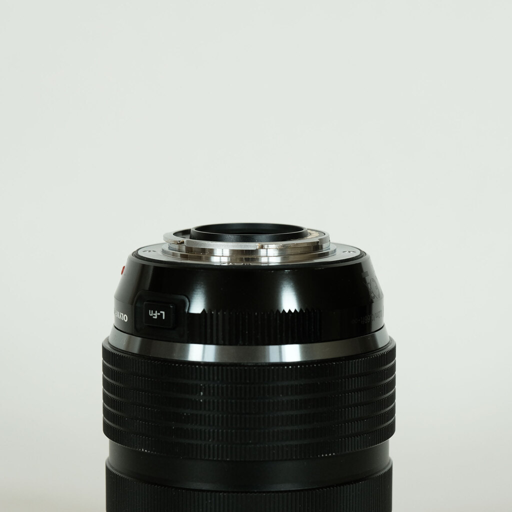 OLYMPUS M.ZUIKO DIGITAL ED 12-40mm F2.8 PRO