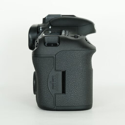 Canon EOS 7D Mark II