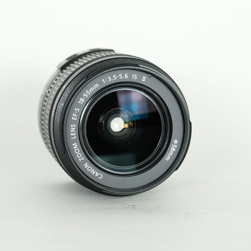 Canon EF-S18-55mm F3.5-5.6 IS II