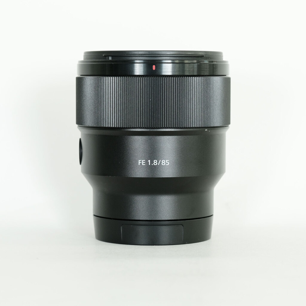 SONY FE 85mm F1.8 SEL85F18