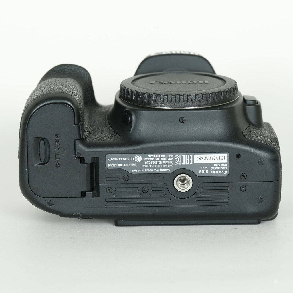 Canon EOS 80D Canon EOS 80D