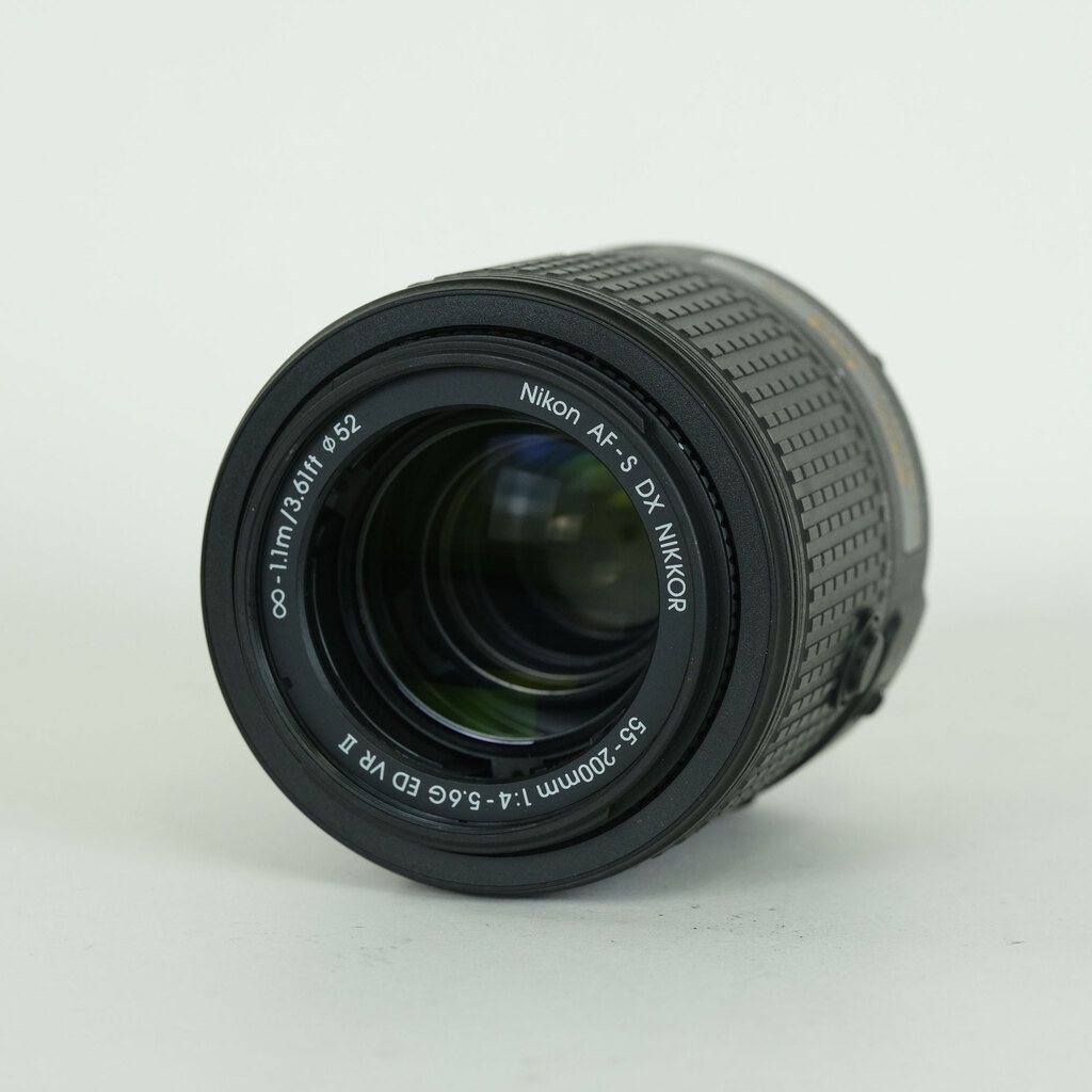 Nikon AF-S DX NIKKOR 55-200mm F4-5.6G ED VR II