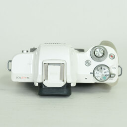 Canon EOS Kiss M